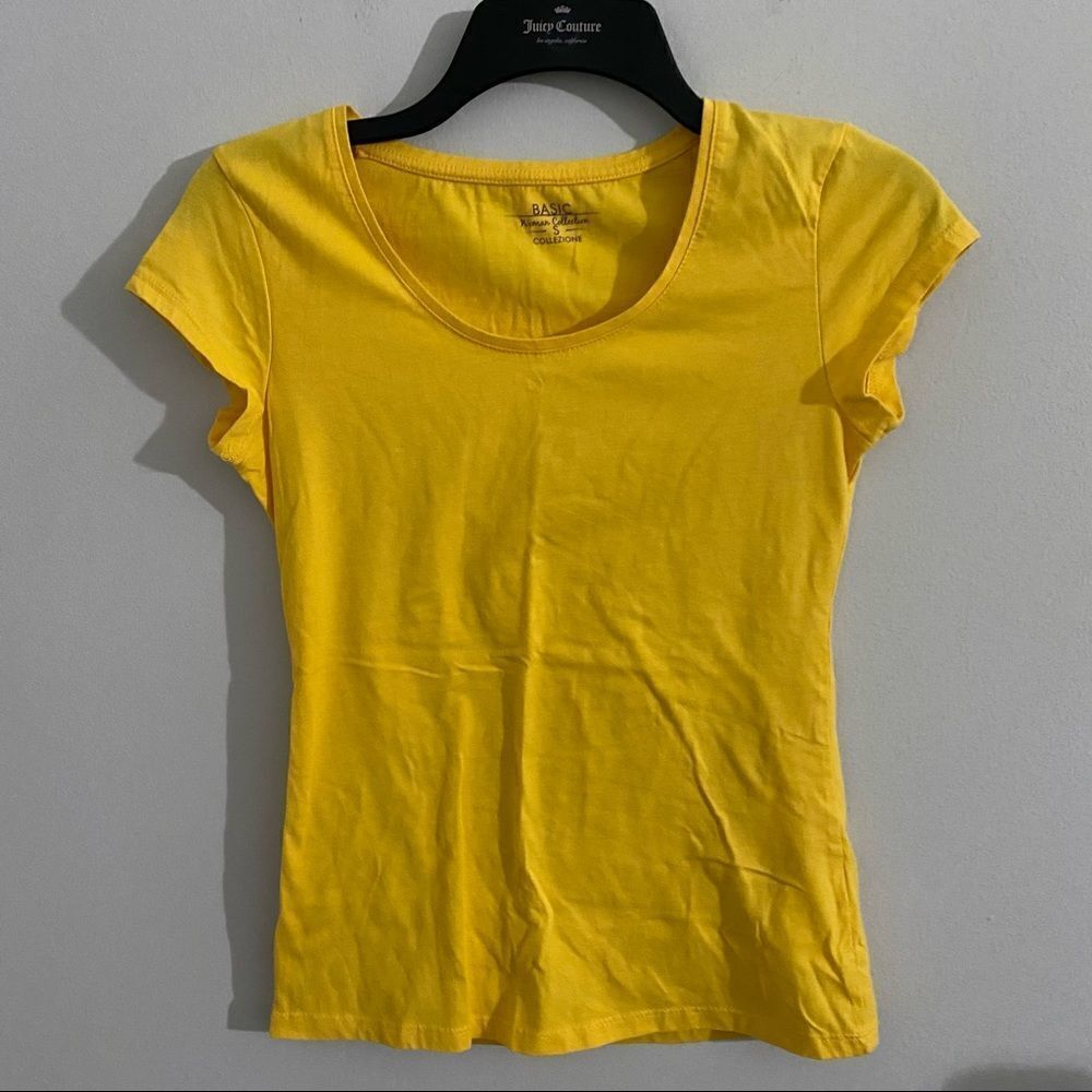 Collezione Women’s Slim Fit Basic Deep Crew Neck Top